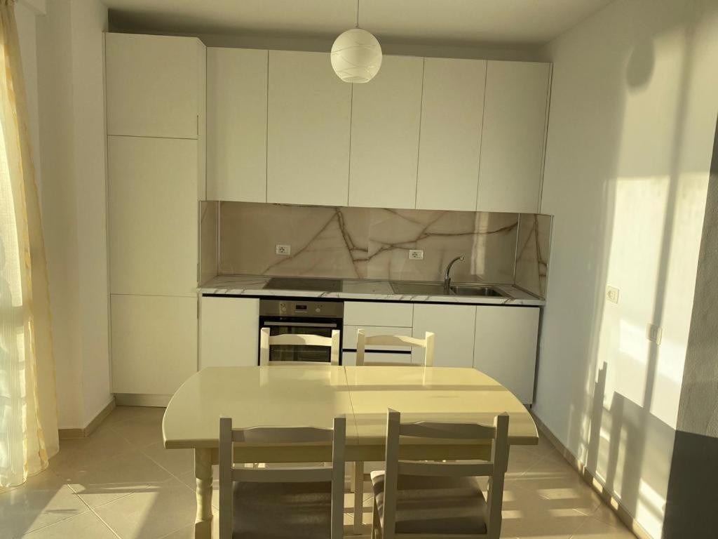 Sea View Vlora Apartman Kültér fotó